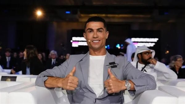 كريستيانو رونالدو لاعب فريق النصر 